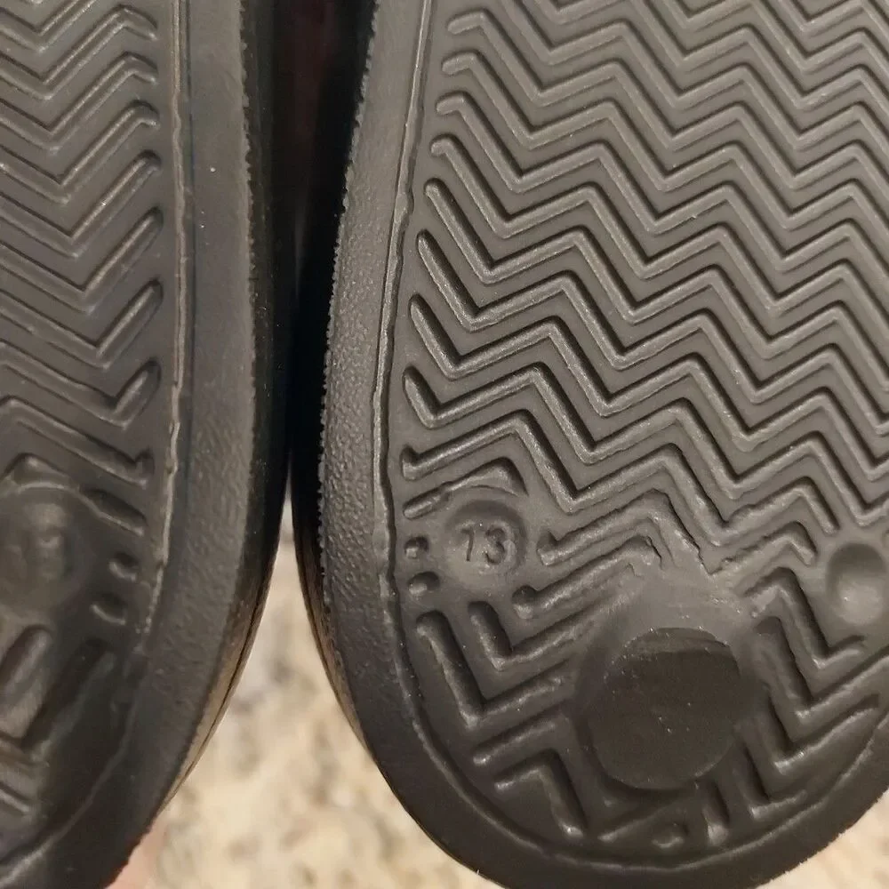 Adidas Adilette Cloudfoam Shower Slides - Core Black / Cloud White NWT Men's 13